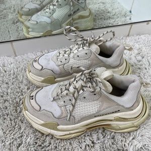 Balenciaga Triple S